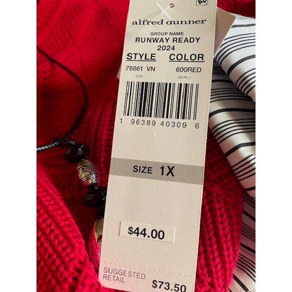 Alfred Dunner Sweater & Necklace Set 1X (303) - Picture 8 of 12